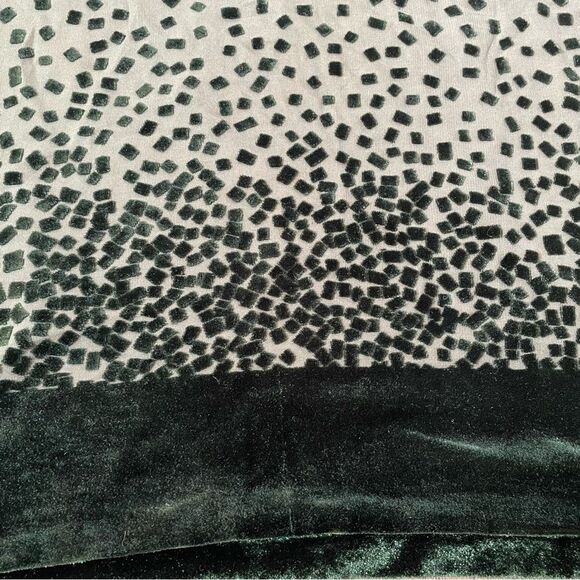 Doncaster Silk Rayon Blend Green Velvet Women's Blouse (Size 10) - Picture 8 of 9